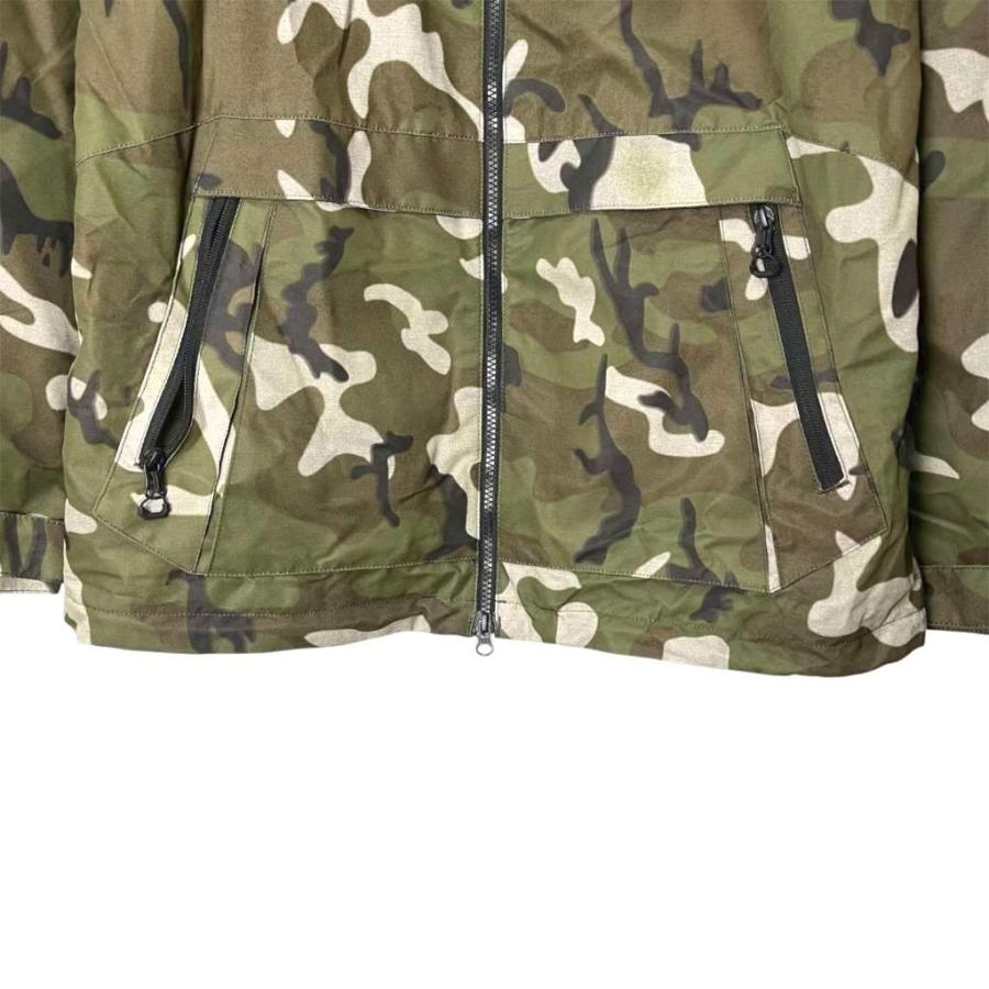 VOLCOMS・ボルコム・迷彩柄・スノボージャケット・美品 ボルコム VOLCOM 迷彩柄 スノージャケット アウター フーディー