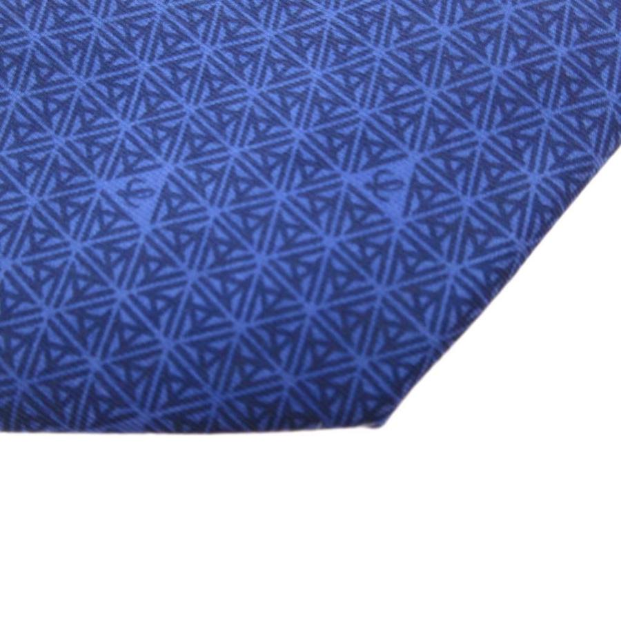 LOEWE（ロエベ） 美品 ネクタイ レギュラータイ 総柄 ロゴ シルク 青