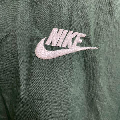 NIKE（ナイキ） ナイロンジャケット 刺繍ロゴ グリーン サイズXL