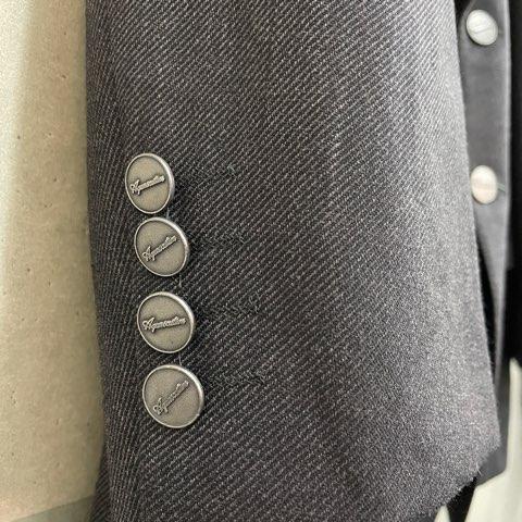 アクアスキュータム AQUASCUTUM テーラードジャケット 金属製ボタン 