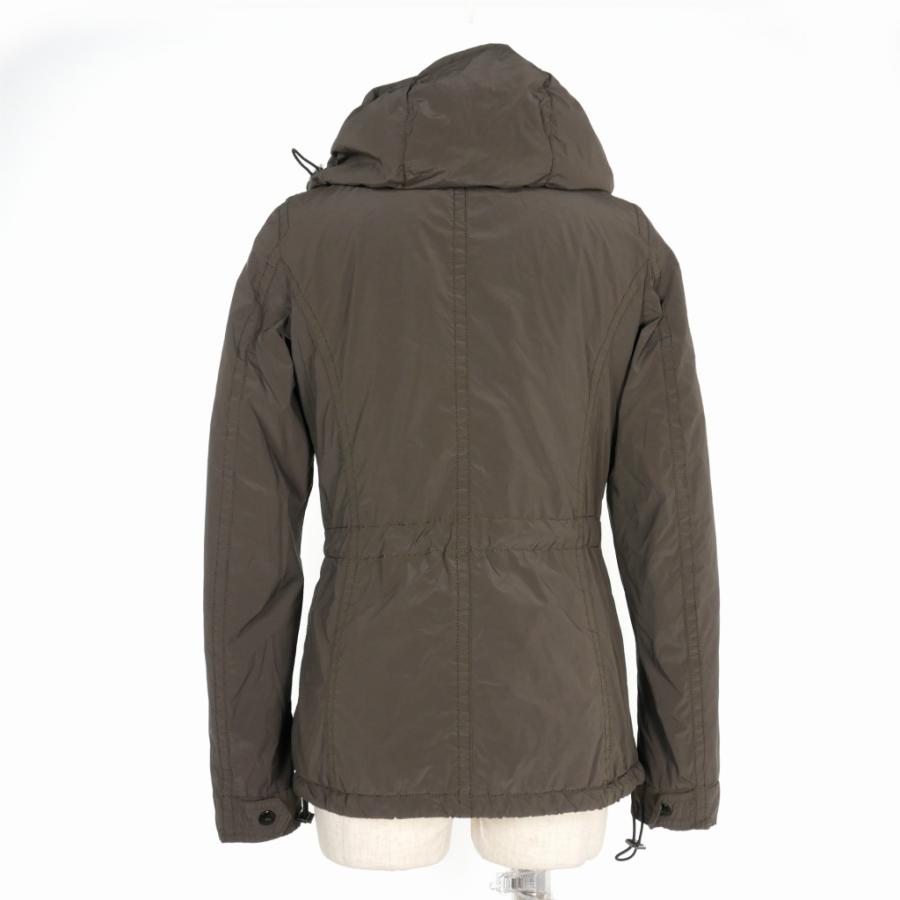 ひらり様　HERNO NEW TECHNO タフタ フーデッドブルゾン　38 HERNO(ヘルノ)GC000395D NEW TECHNO タフタ フーデッドブルゾン 正規品