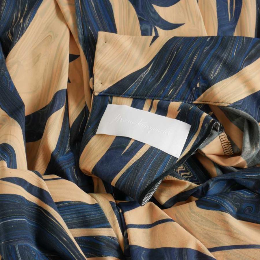 マメクロゴウチマーブルプリントジャージーハイネック