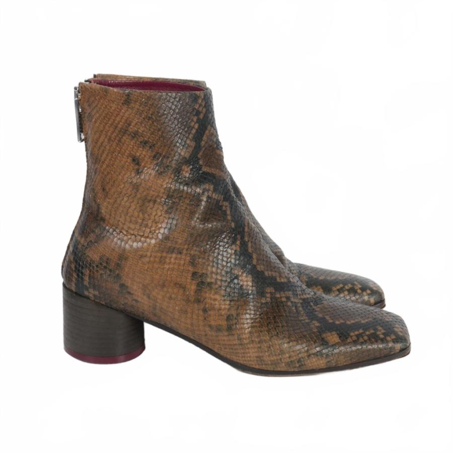 エムエムシックス メゾンマルジェラ MM6 Maison Margiela