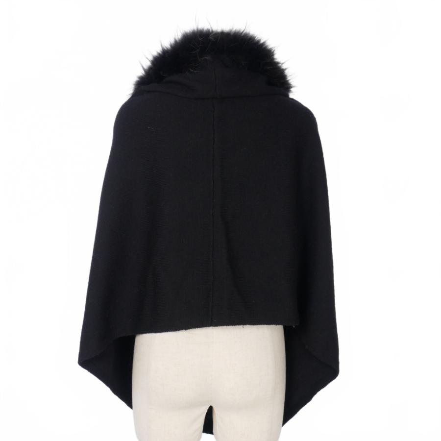 美品 martinique マルティニーク ハイネック ウール ポンチョ 黒 美品 martinique マルティニーク ハイネック ウール ポンチョ 黒