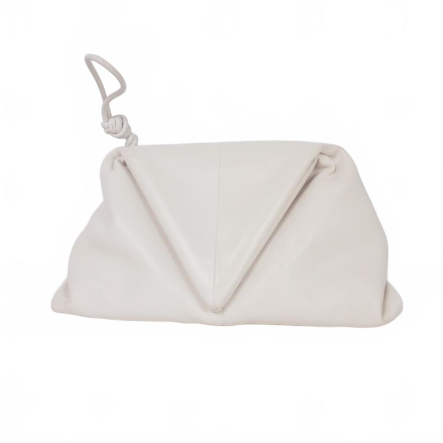 BOTTEGA VENETA　トライアングル　クラッチバッグ美品 BOTTEGA VENETA（ボッテガ・ヴェネタ） BOTTEGA VENETA TRIANGLE