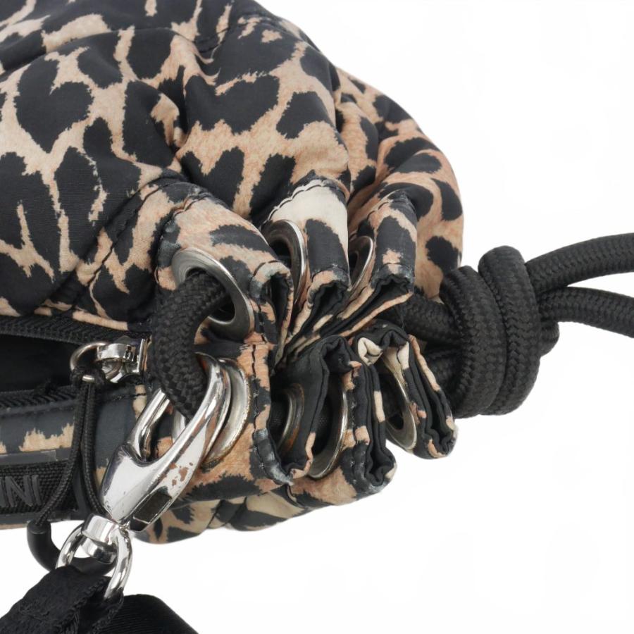 ガニー GANNI Quilted Recycled Tech Small Duffle Bag レオパード柄 