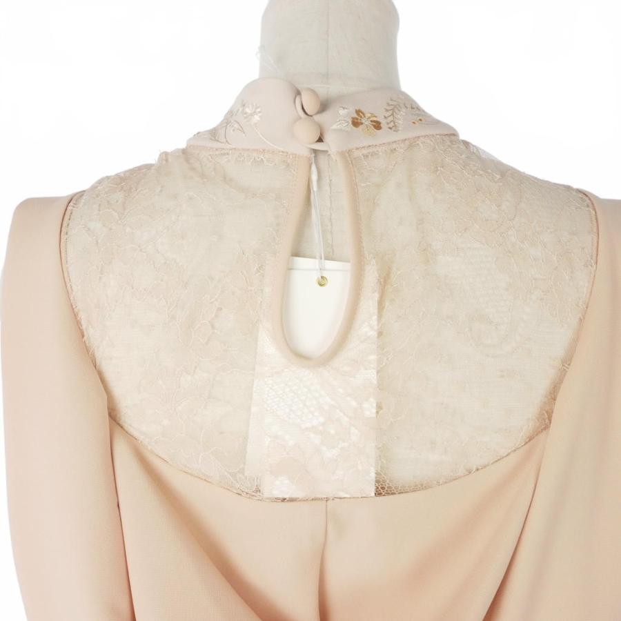 マメクロゴウチ Mame Kurogouchi 20SS Embroidery Collar Sleeveless 