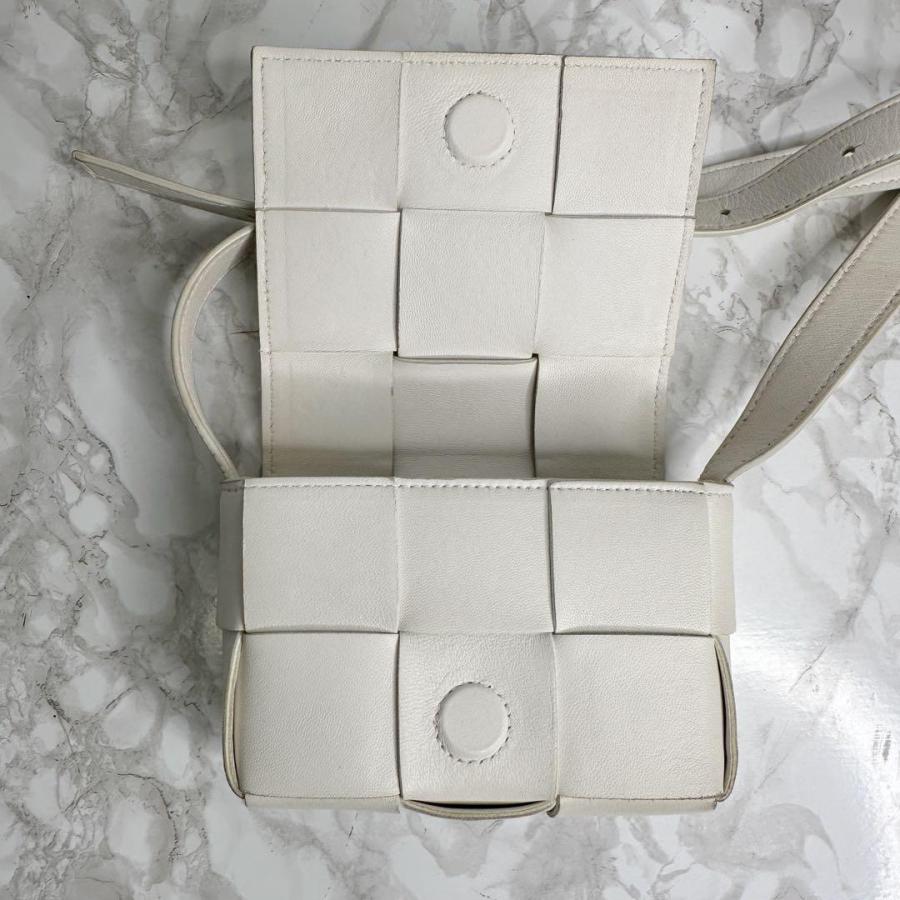 BOTTEGA VENETA（ボッテガ・ヴェネタ） キャンディーカセット