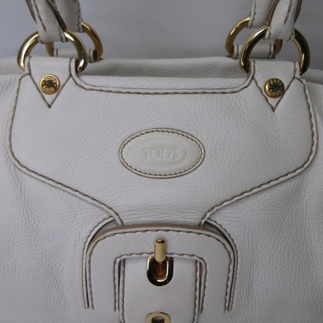 トッズ TOD 