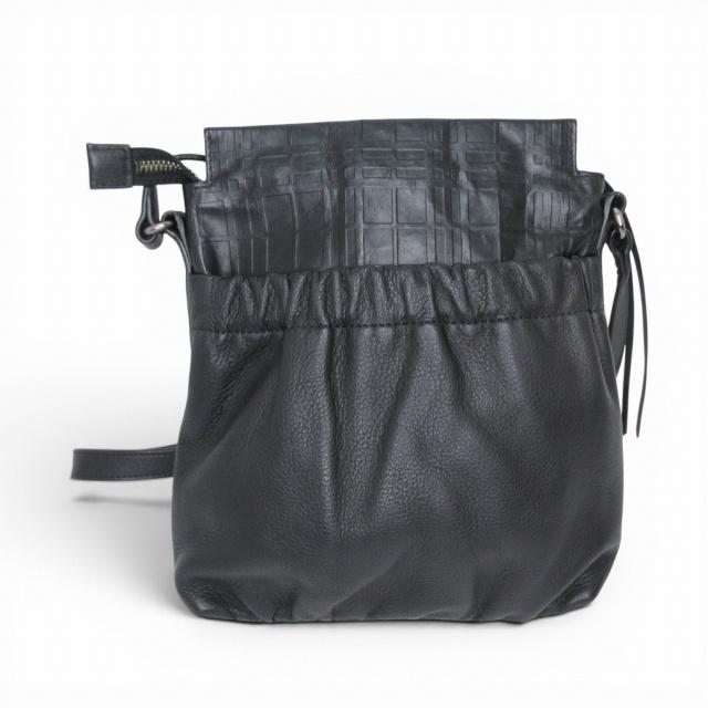 BURBERRY（バーバリー） 美品 ショルダーバッグ クロスボディバッグ 