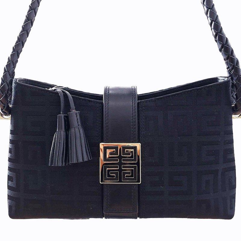 未使用品 ジバンシィ GIVENCHY タグ付 4G タッセル付き ショルダー 