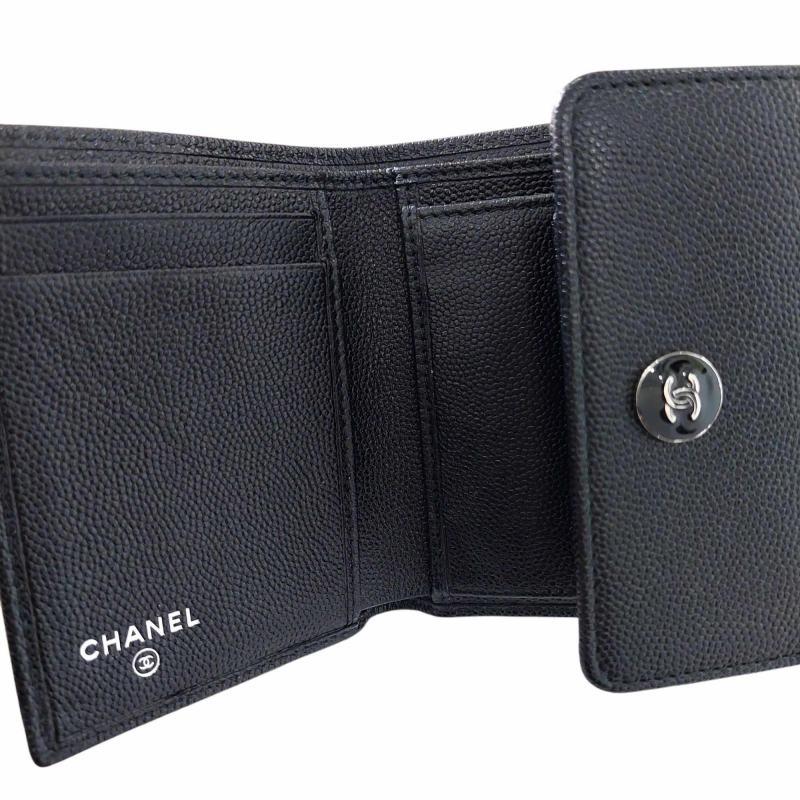 CHANEL（シャネル） 美品 三つ折り財布 コンパクトウォレット 22番台
