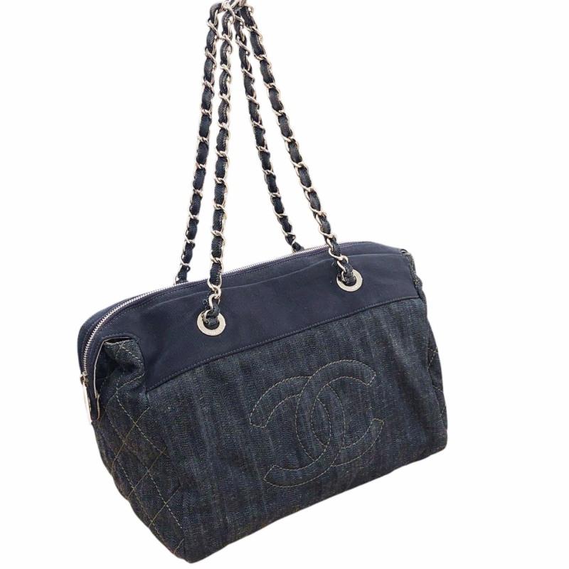 CHANEL（シャネル） デカココ デニムマトラッセ 13番台 チェーン