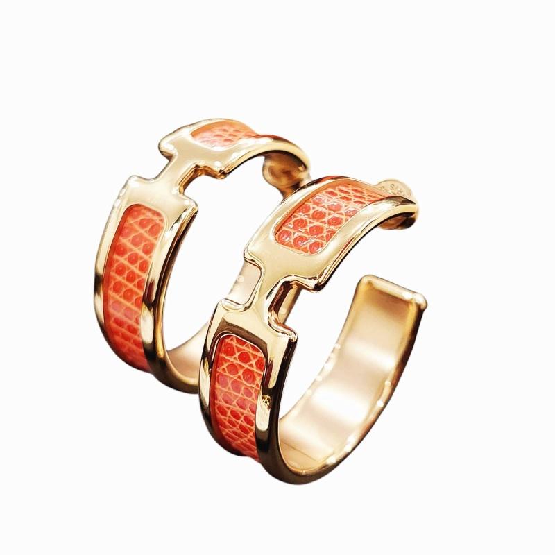 未使用 エルメス ピアス オランプ フープHERMES ピンクゴールドカラー HERMES 未使用品 エルメス オランプ リザード フープピアス ピンク