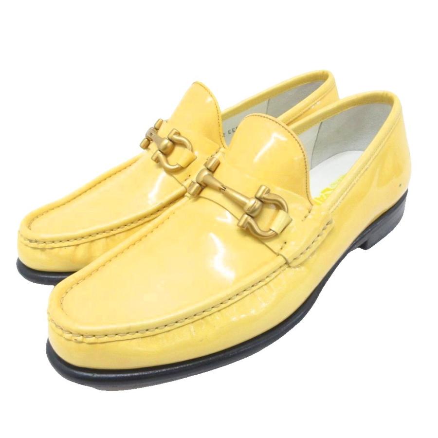 サルバトーレフェラガモ　イエロー レザー ローファー 金属バックル サルバトーレフェラガモ イエロー レザー ローファー 金属バックル