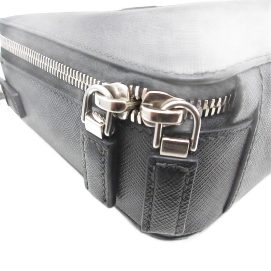 PRADA（プラダ） 美品 サフィアーノ ハンドバッグ ポーチ 三角プレート