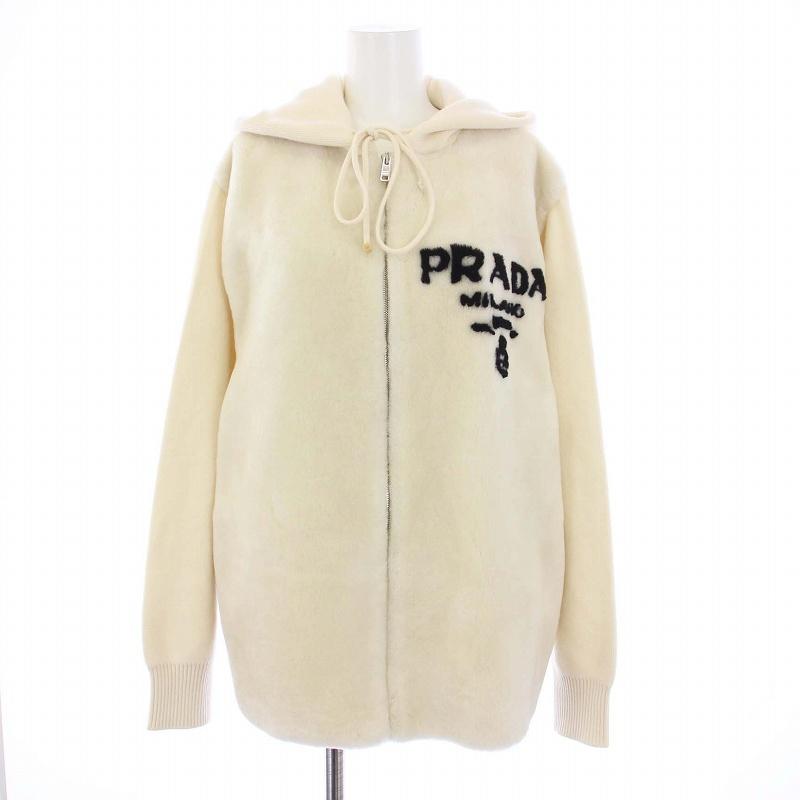 新品未使用】PRADA パーカーかなり大きめです！
