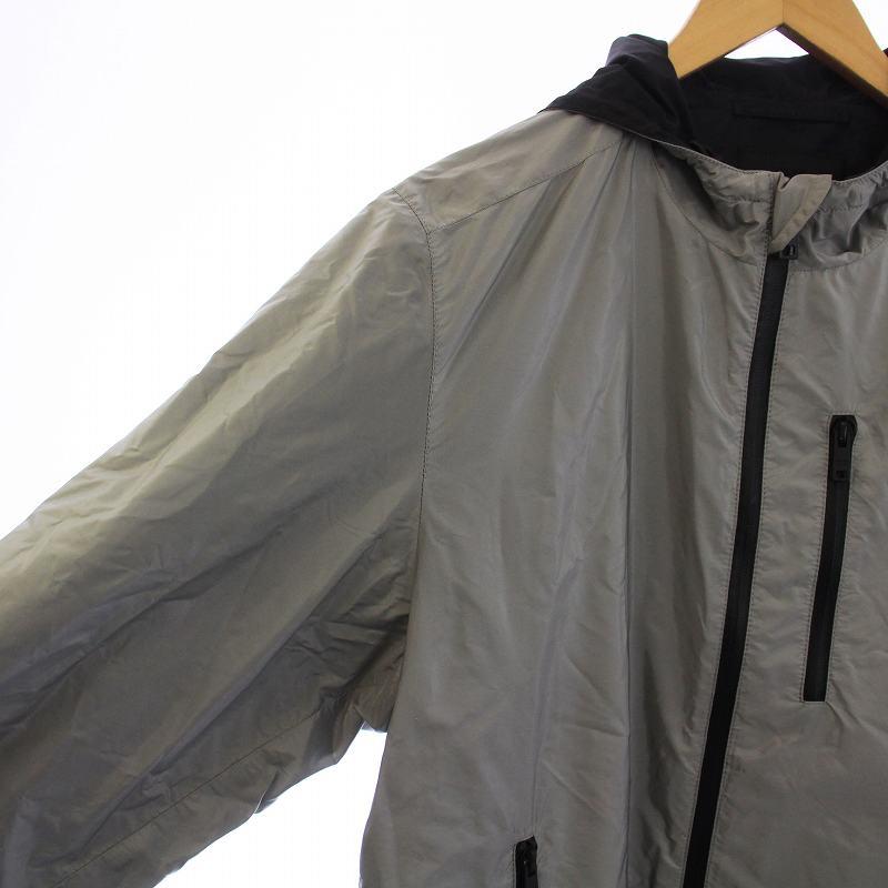 PRADA（プラダ） ナイロンジャケット ジップアップパーカー