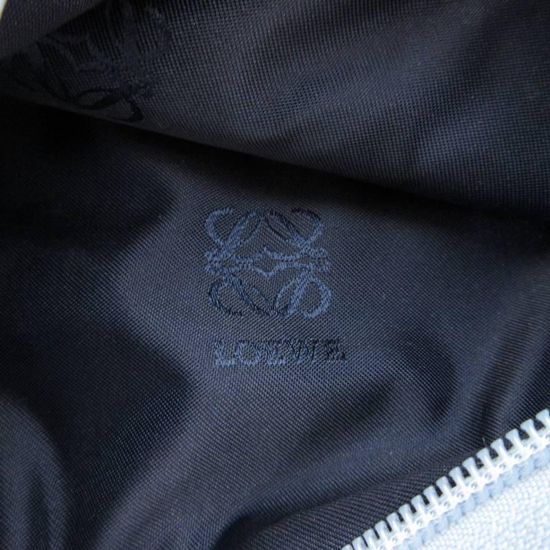 LOEWE ロエベ ポーチ アナグラム 型押しロゴ ライトブルー /AE □GY18  