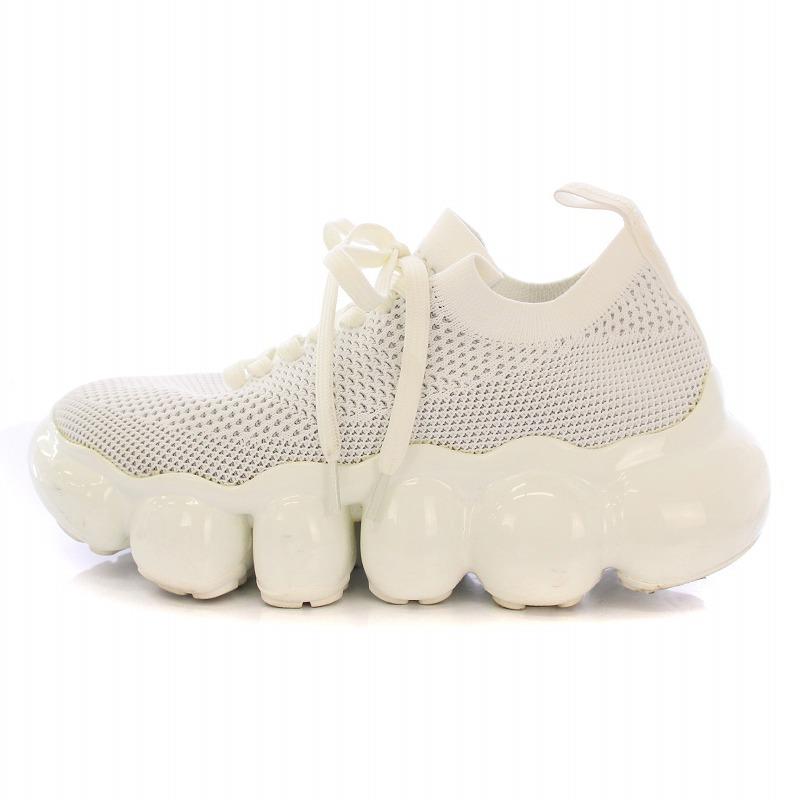 靴 grounds GROUNDS – ESSXNYC