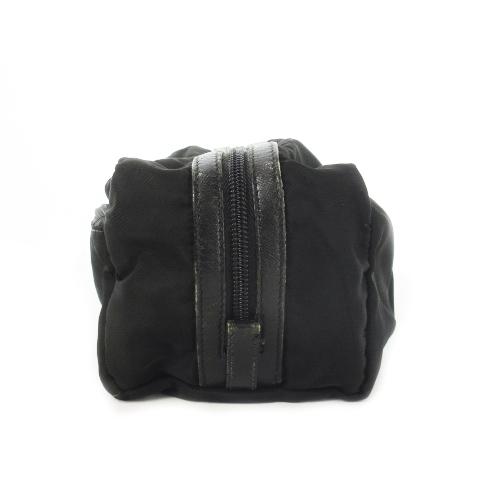 PRADA プラダ ポーチ ナイロン レザー 革 三角ロゴプレート 黒