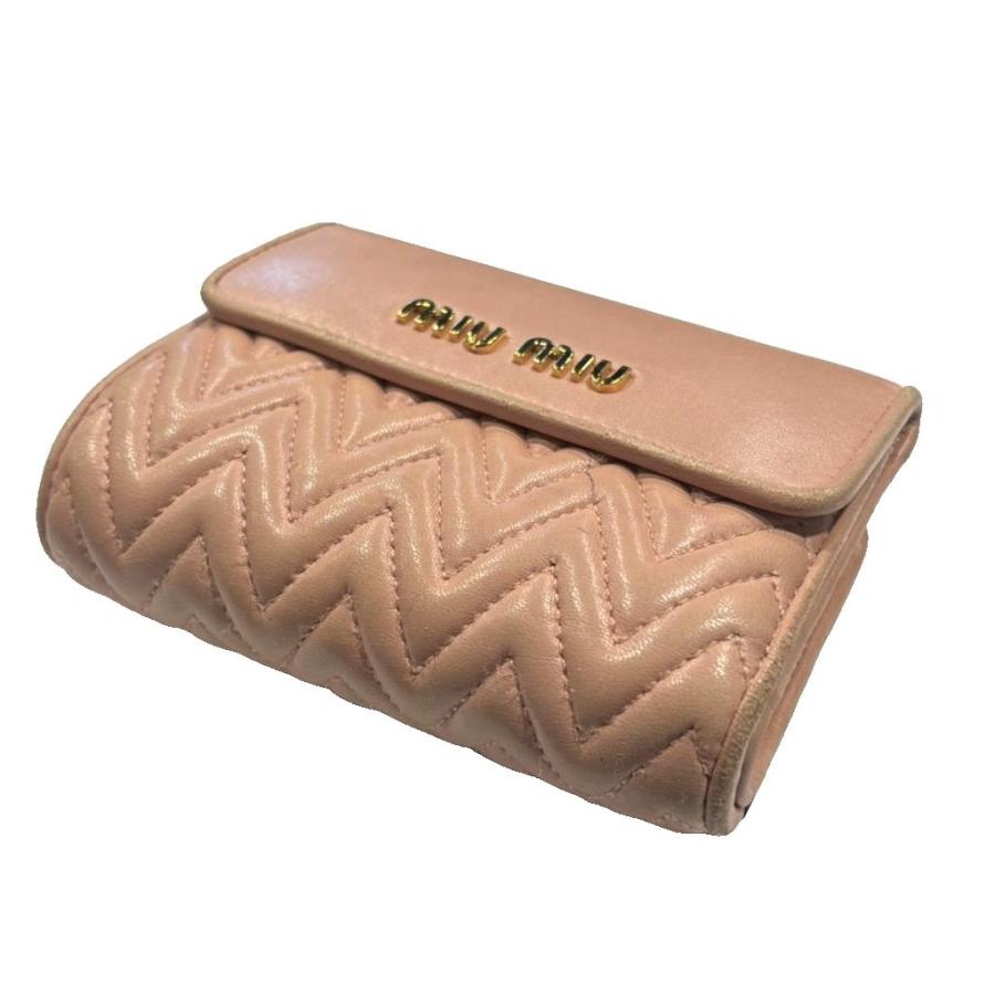 miu miu（ミュウミュウ） 二つ折り財布 マテラッセレザー スナップ
