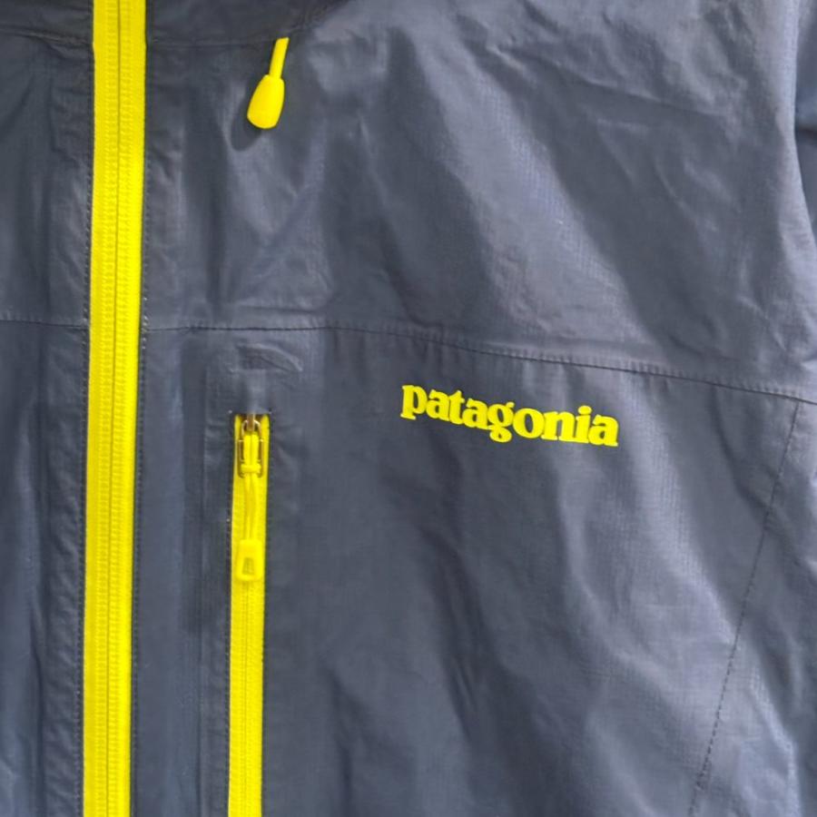 パタゴニア Patagonia マウンテンパーカー フード ジップアップ 長袖