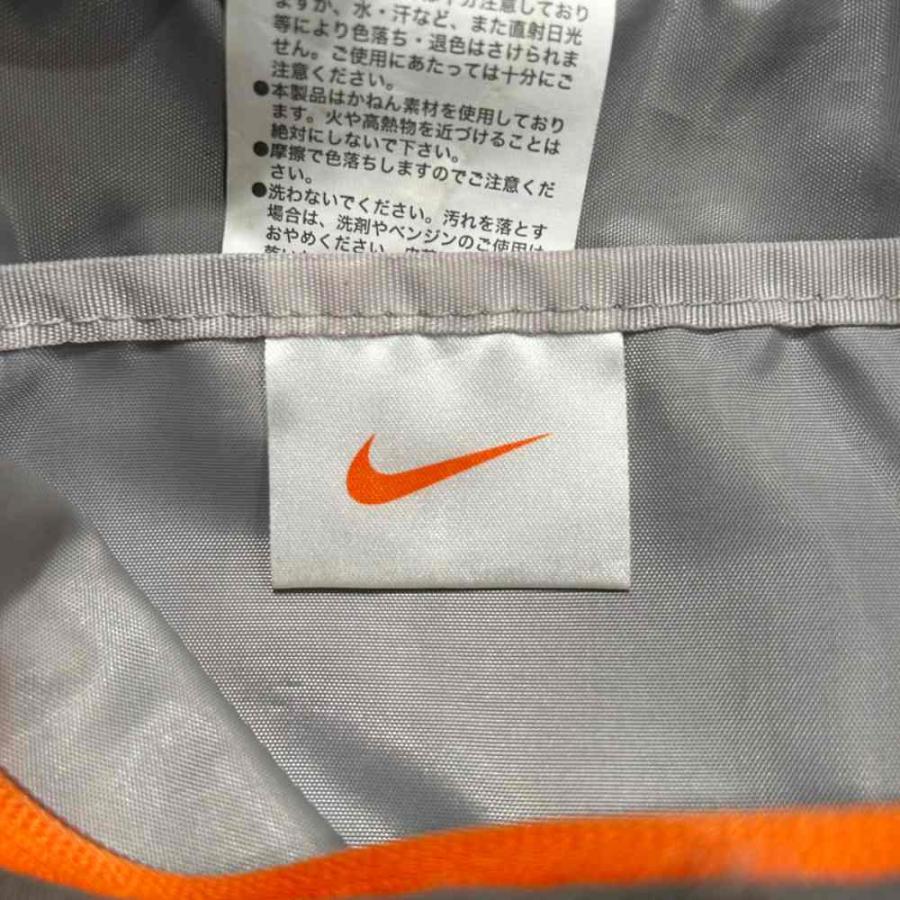 NIKE（ナイキ） ワンショルダー ショルダーバッグ グレー □GY99