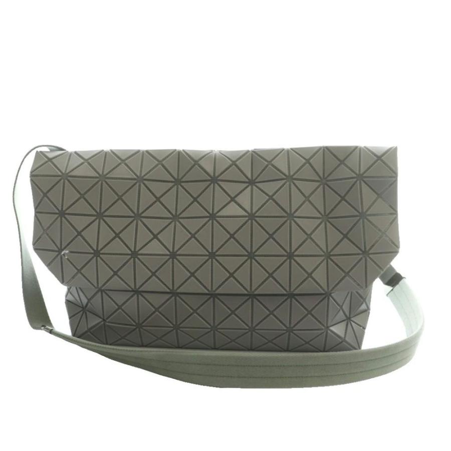 保証書付 BAOBAO ISSEY MIYAKE プリズム メタリック カーキ 【保証書付 