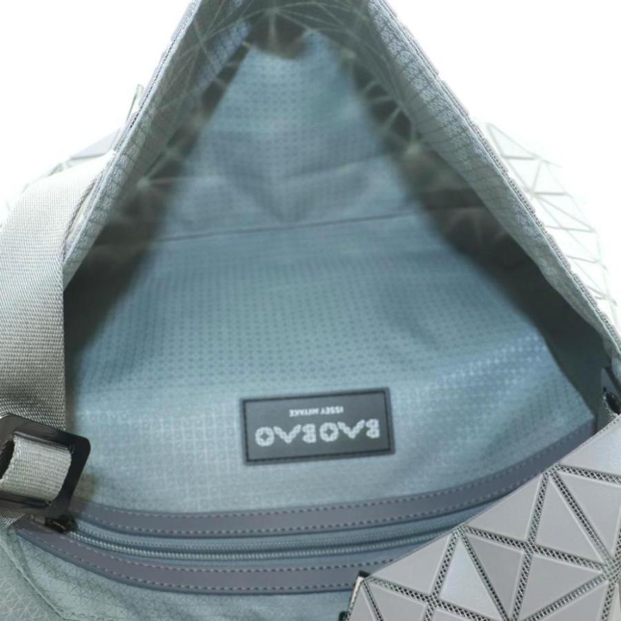 【極美品】 BAOBAO イッセイ・ミヤケ PRISM ケース SILV BAO ISSEY MIYAKE バオバオ イッセイミヤケ BAOBAO 25AW PRISM SAC