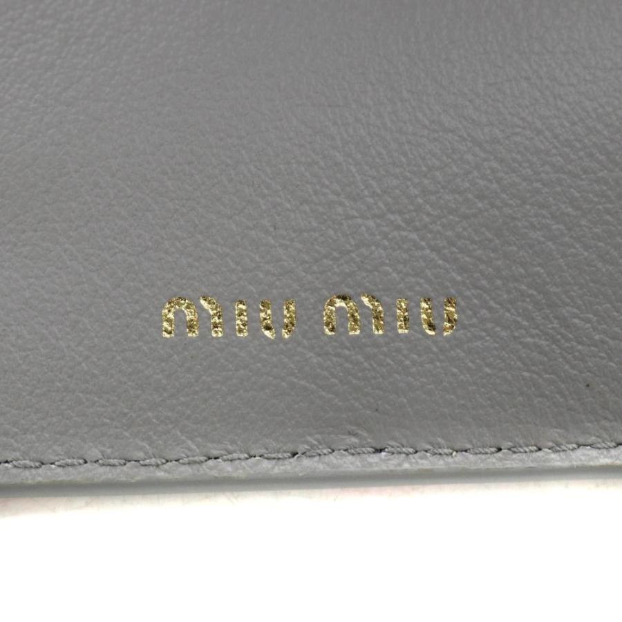 miu miu（ミュウミュウ） 未使用品 財布 三つ折り ハート柄 ゴート