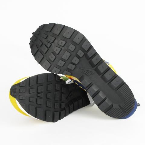 NIKE 未使用品 ナイキ Jean-Paul Gaultier sacai VaporWaffle Sesame 