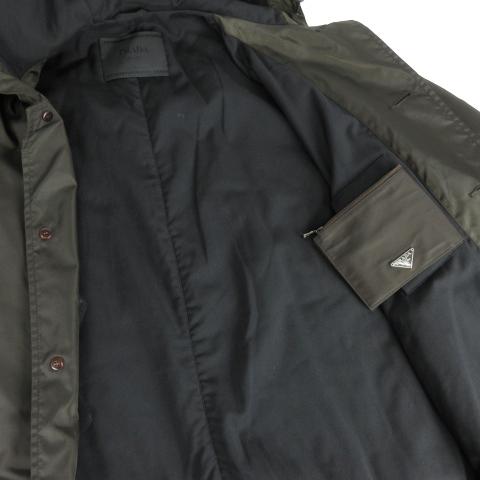 PRADA プラダ ジャケット フード 中綿 ナイロン 財布付き 緑系 PRADA プラダ ジャケット フード 中綿 ナイロン 財布付き 緑系