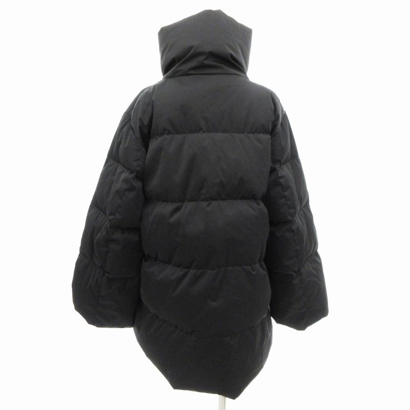 ユニクロ UNIQLO プラスJ 21AW ダウンボリュームジャケット ユニクロ UNIQLO プラスJ 21AW ダウンボリュームジャケット