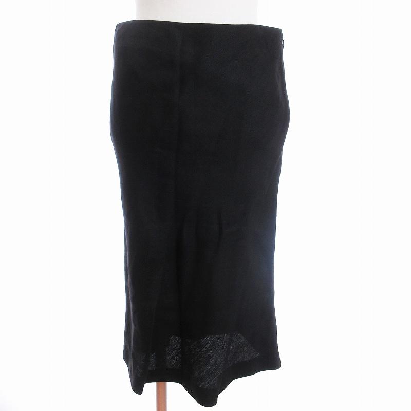 Fendi ブラック タイトスカート　40 Fendi ブラック タイトスカート 40 夏最適‼️FENDI タイト