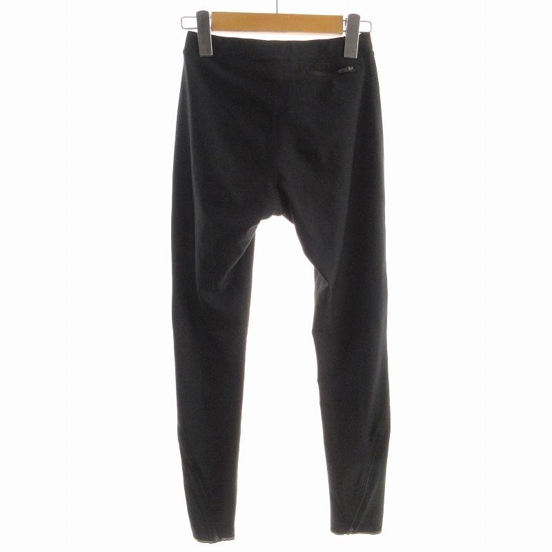 【未使用品完売品】ナイキ　ランニングパンツ　黒　S 購入価格12000円 未使用品完売品】ナイキ ランニングパンツ 黒 S 購入価格12000円