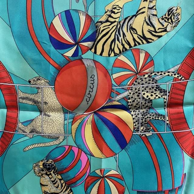 新品未使用　美品　HERMESスカーフ　タグ付き　カレ90 サーカス HERMES（エルメス） 美品 カレ90 サーカス circus スカーフ ストール