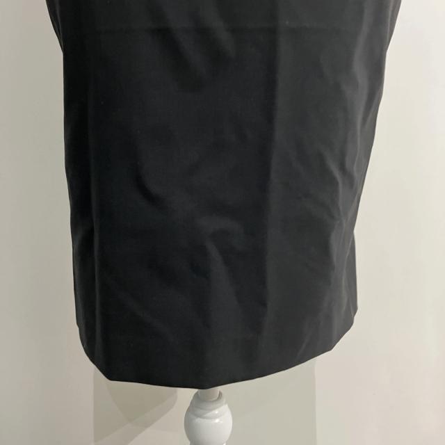 美品　theory 黒 ひざ丈スカート サイズ0 theory セオリー Theory 美品 タイトスカート ウール ひざ丈 黒