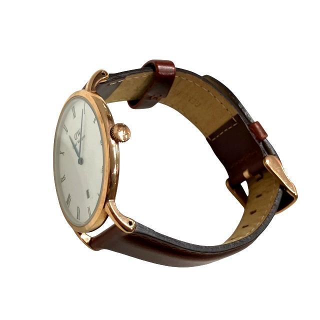 Daniel Wellington MD ホワイトダイヤル ブラウンレザー Classic