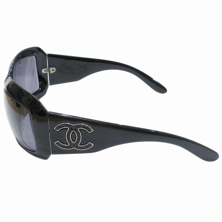 CHANEL（シャネル） ココマーク デカココ サングラス ロゴ デザイン 黒