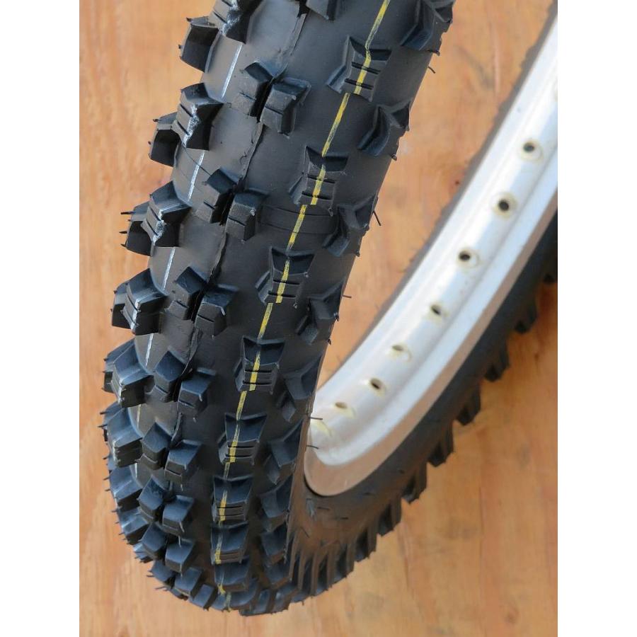 Vee Rubber VRM-211F 90/90-21 54R フロント用 FIMエンデューロ Vee Rubber VRM-211F 90/90-21 54R フロント用 FIMエンデューロ