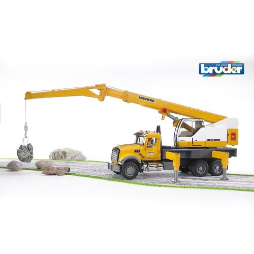 MACK LH クレーン車 02818 bruder ブルーダー : チャイルドヴィー