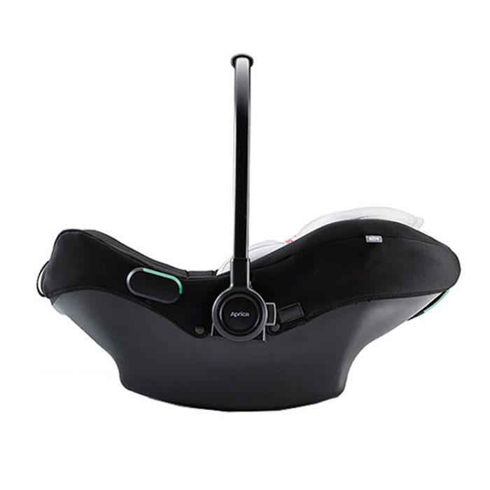 アップリカ（Aprica） [安心のメーカー保証付き正規品]アップリカ エア