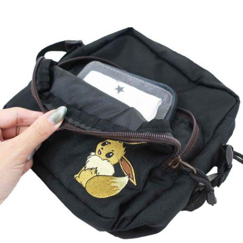 希少品　レトロ　Nintendo DS ショルダーポーチ イーブイズ ポケモン 超希少品 レトロ Nintendo DS ショルダーポーチ イーブイズ