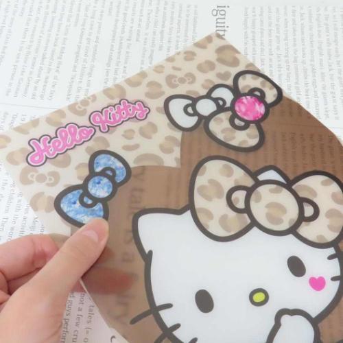 下敷き 抗菌下じき ハローキティ サンリオ ギャル カミオジャパン 新