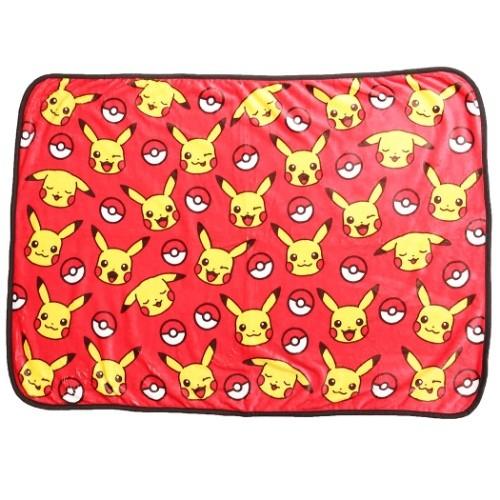 ポケモン ポケットモンスター グッズ ブランケット ひざ掛け 毛布 ピカチュウ いっぱい スモールプラネット Sm Pmap1399 雑貨 アートの通販店 ベルコモン 通販 Yahoo ショッピング