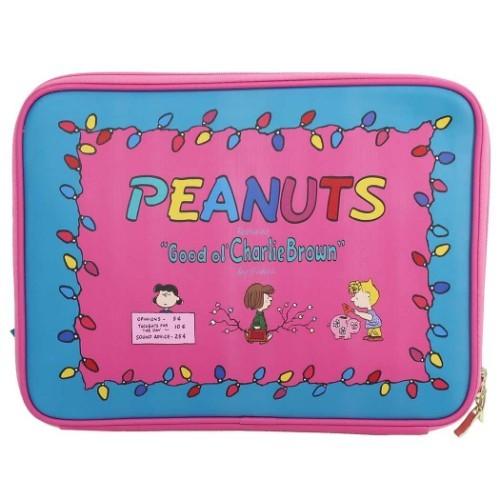 13インチ ドキュメントポーチ ノートパソコンケース ピーナッツ スヌーピー イルミネーション スモールプラネット ノスタルジカシリーズ キャラクター Sm Snap3516n 雑貨 アートの通販店 ベルコモン 通販 Yahoo ショッピング