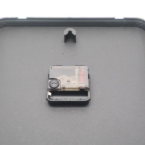 壁掛け時計 スクエア型 アイコン ウォールクロック ポケットモンスター ティーズファクトリー インテリア雑貨 キャラクター Tjs Pm 雑貨 アートの通販店 ベルコモン 通販 Yahoo ショッピング