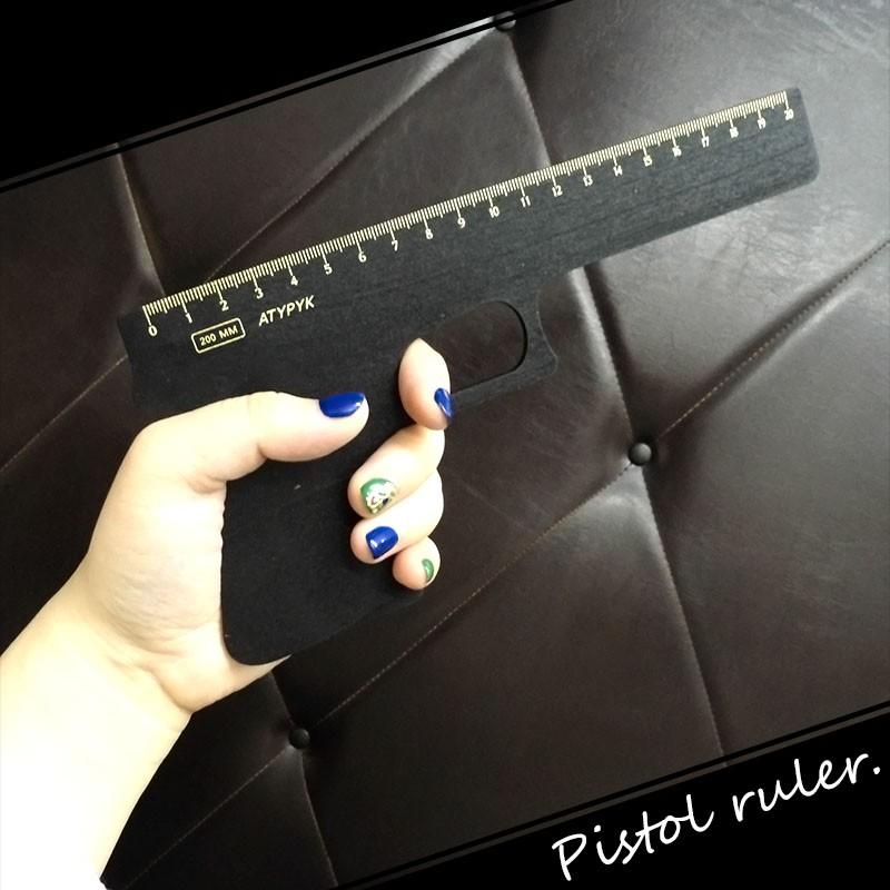 ものさし 定規 おもしろ雑貨 銃 ピストル ユニークグッズ 物差し 文具 木製 普通郵便送料無料 Zk 01 Velz Bliss Kobe 通販 Yahoo ショッピング