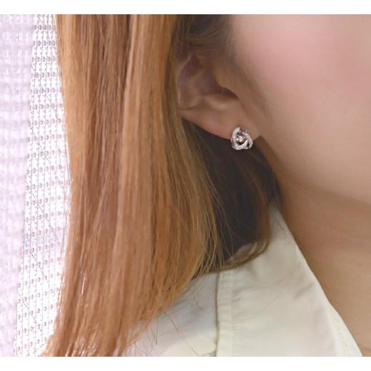 見積り対応商品】ダンシングストーン Loop ダイヤモンド ピアス K18 